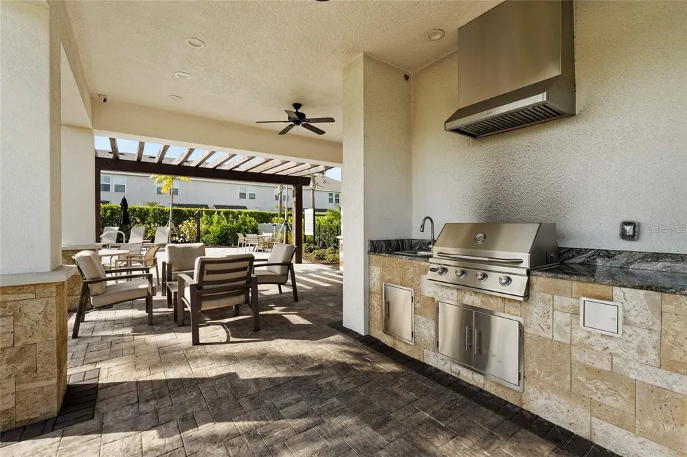 9052 DRIVEN SNOW STREET Sarasota, FL 34241