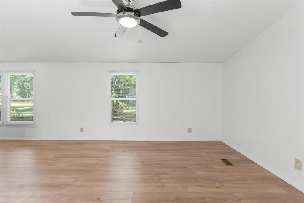 16122 S Maple Drive Kellyville, OK 74039