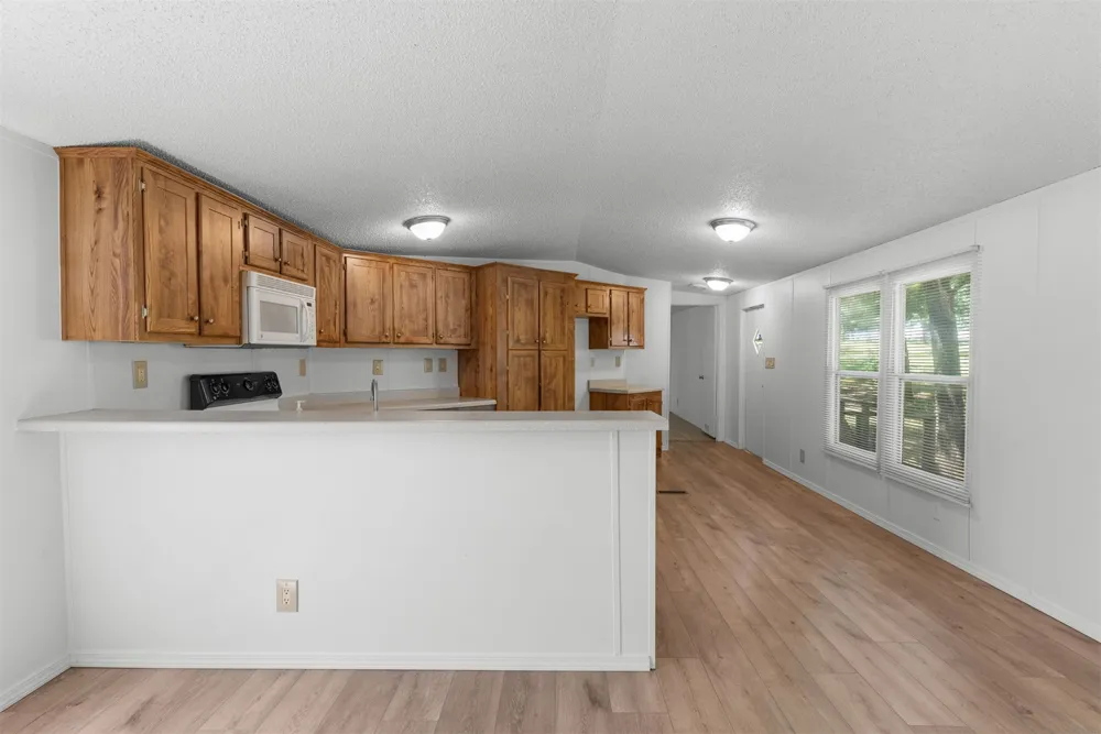 16122 S Maple Drive Kellyville, OK 74039