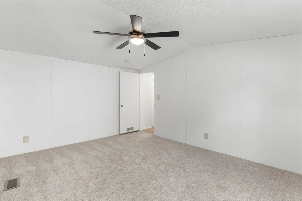 16122 S Maple Drive Kellyville, OK 74039