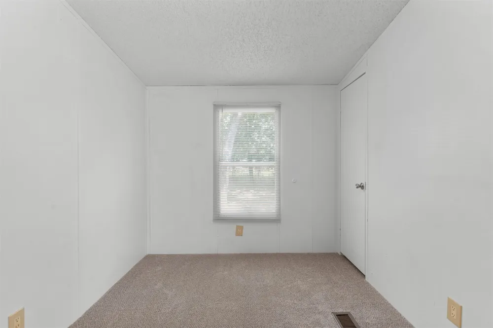 16122 S Maple Drive Kellyville, OK 74039