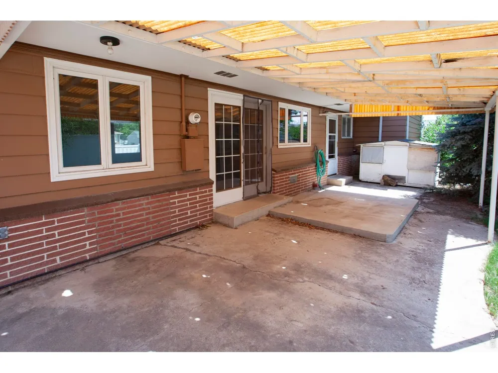910 S 10th Avenue Sterling, CO 80751