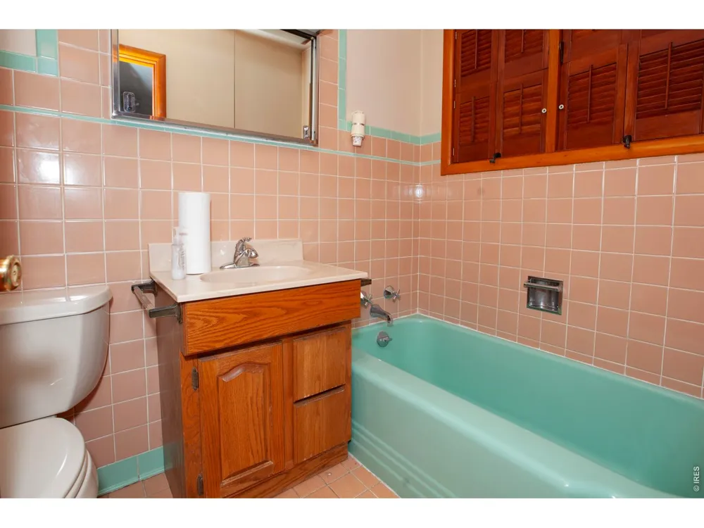 910 S 10th Avenue Sterling, CO 80751