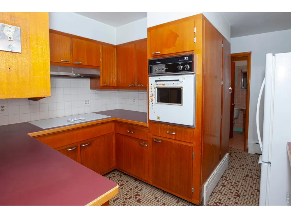 910 S 10th Avenue Sterling, CO 80751