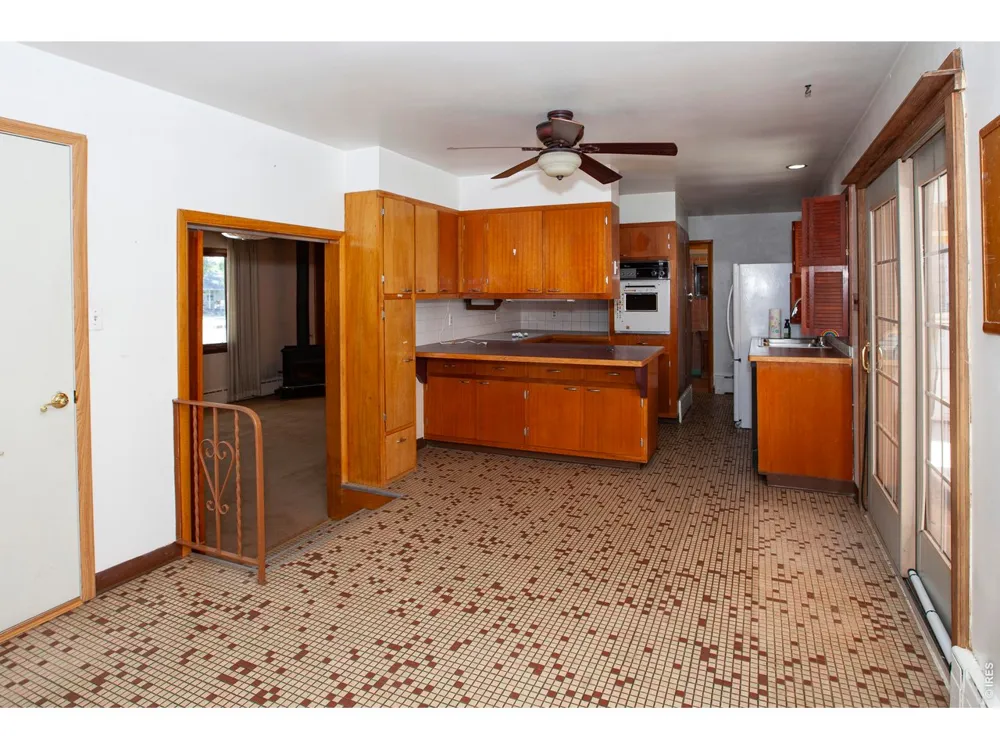 910 S 10th Avenue Sterling, CO 80751