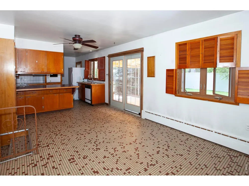 910 S 10th Avenue Sterling, CO 80751