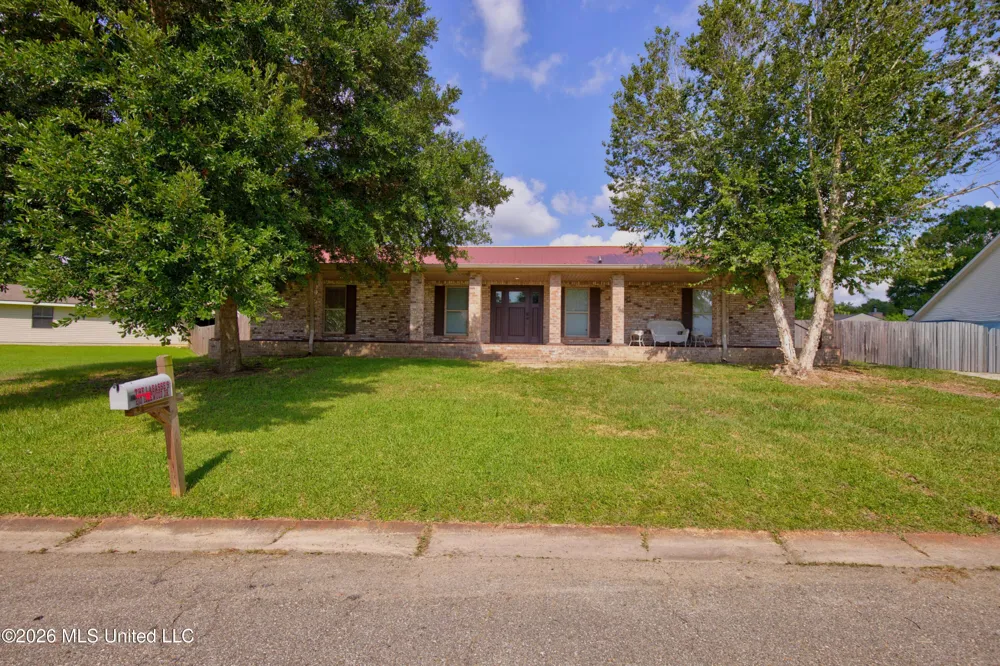 210 Idlewood Drive Waveland, MS 39576