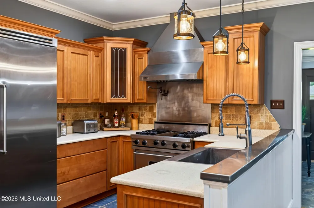 210 Idlewood Drive Waveland, MS 39576