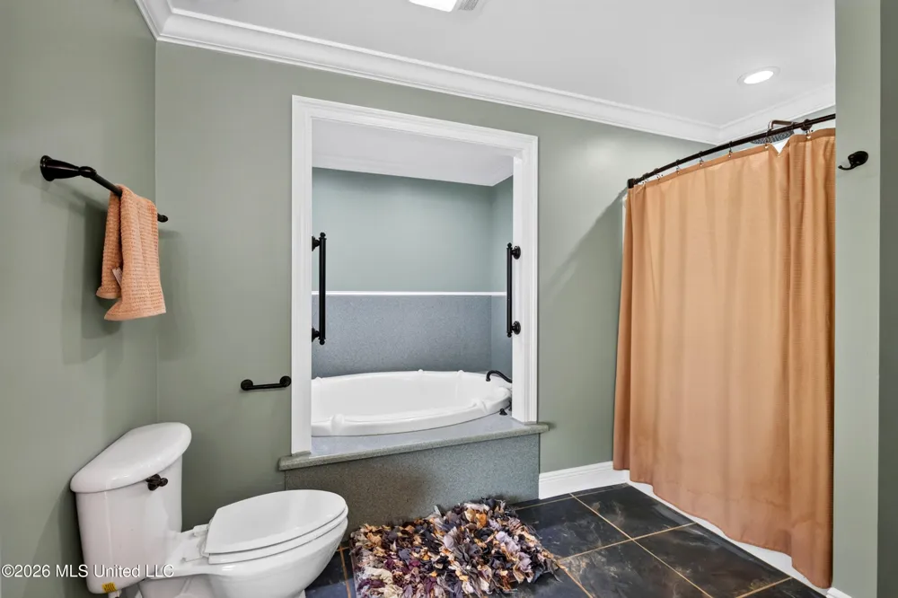 210 Idlewood Drive Waveland, MS 39576