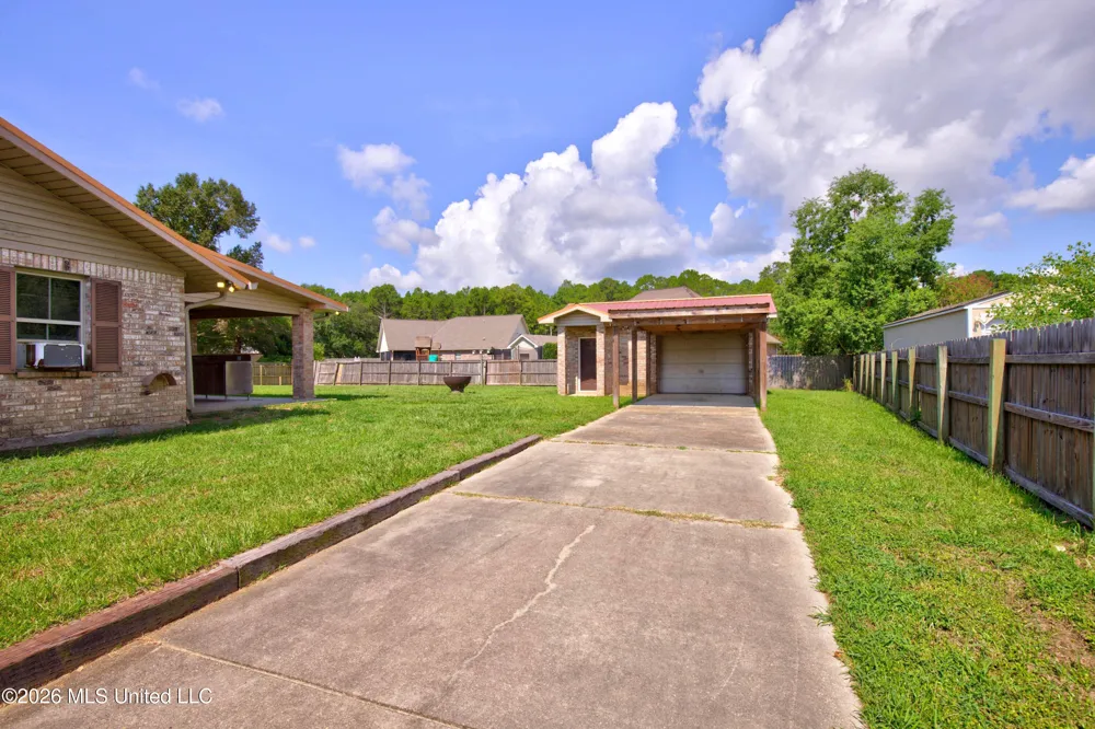 210 Idlewood Drive Waveland, MS 39576