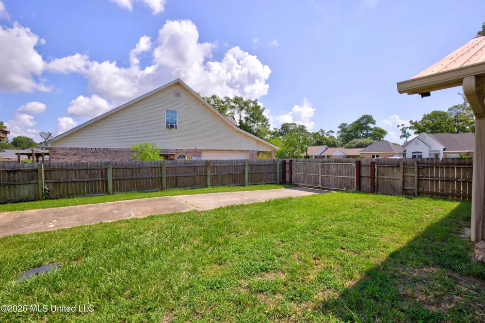 210 Idlewood Drive Waveland, MS 39576