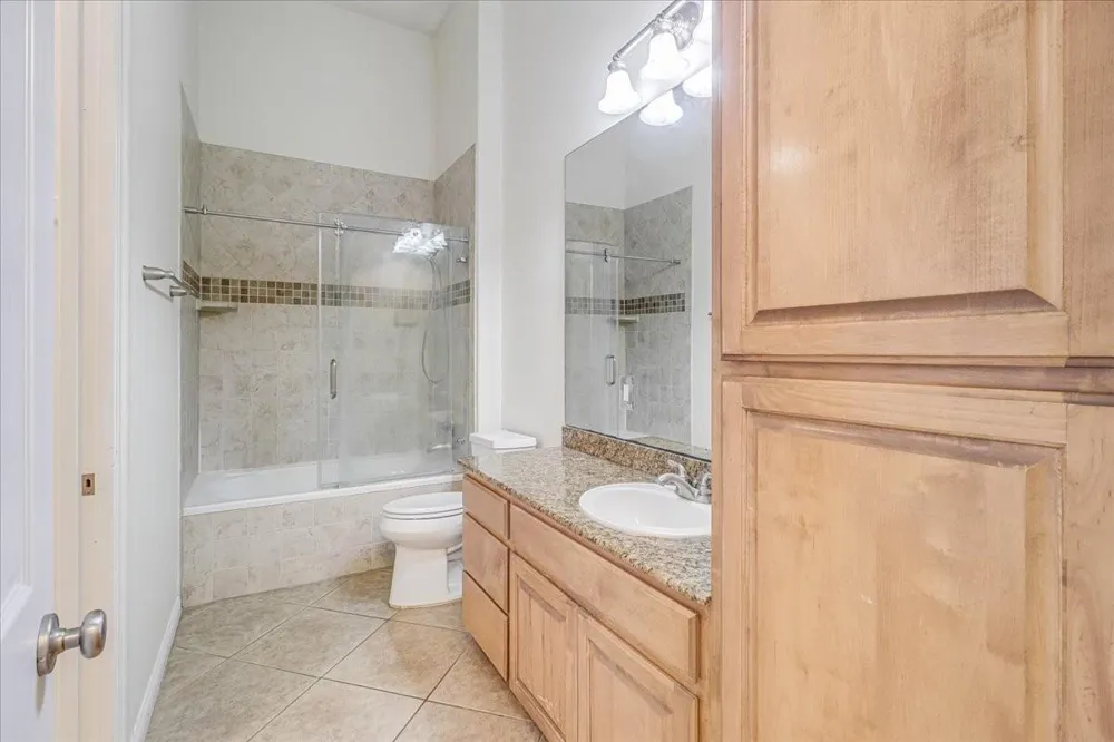 14910 Leeward Drive #304 Corpus Christi, TX 78418