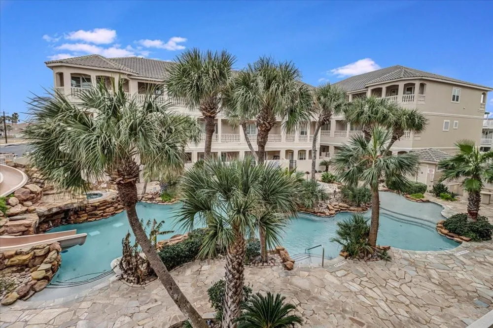 14910 Leeward Drive #304 Corpus Christi, TX 78418