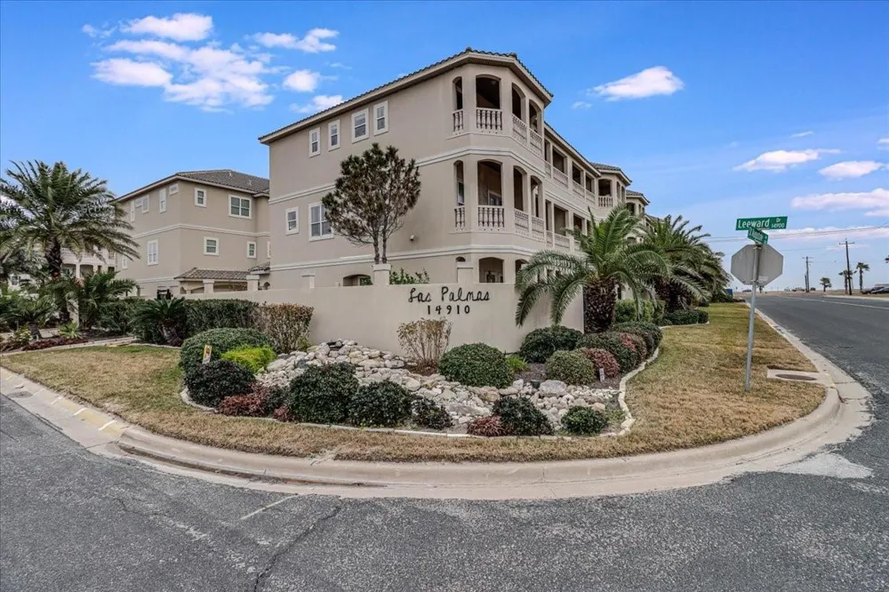 14910 Leeward Drive #304 Corpus Christi, TX 78418