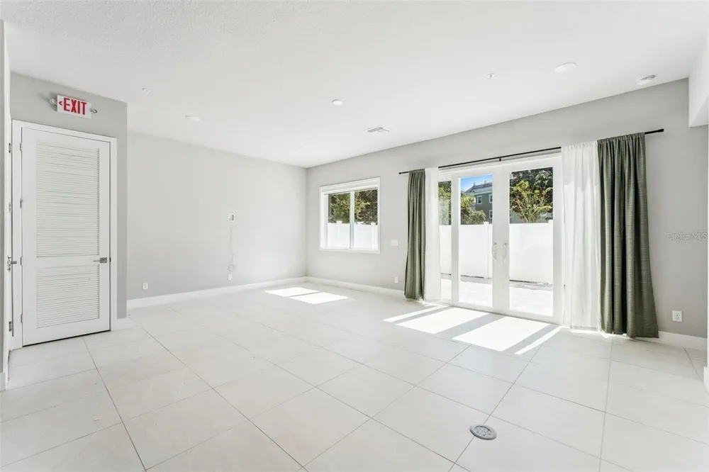 7760 SANDY RIDGE DRIVE #112 Reunion, FL 34747