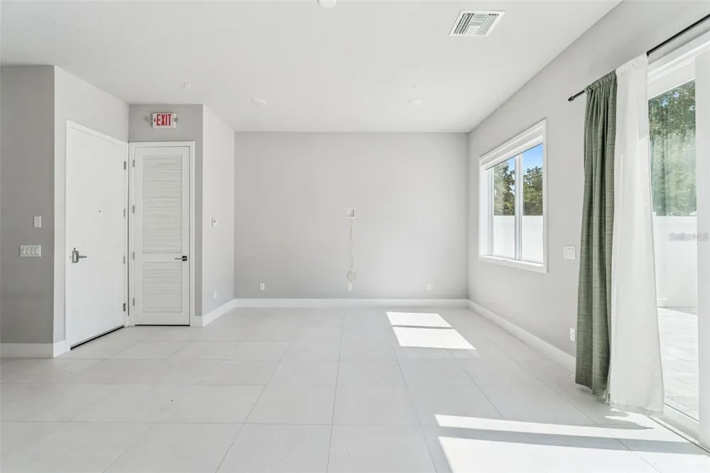 7760 SANDY RIDGE DRIVE #112 Reunion, FL 34747