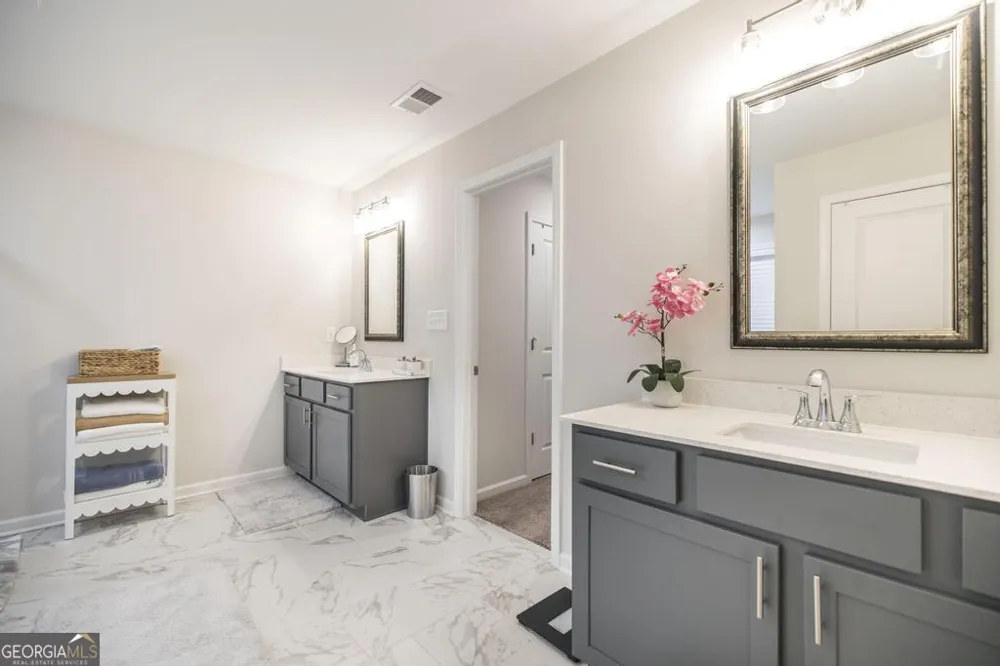4580 Capulet CT Forsyth, GA 31029
