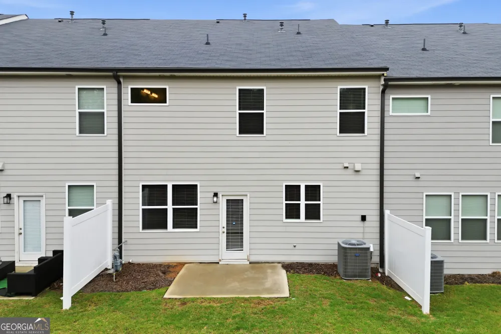 230 Point Place DR Loganville, GA 30052