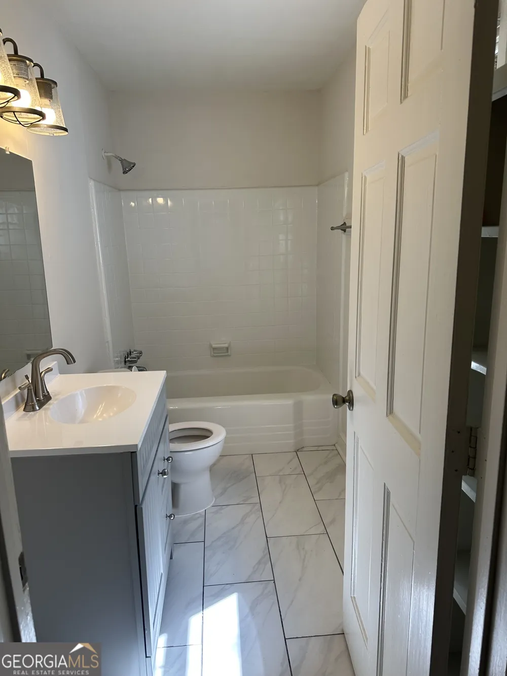 2178 Rugby AVE College Park, GA 30337