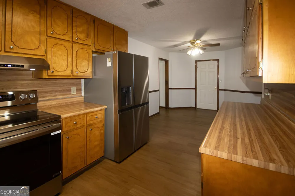 162 Price DR W Locust Grove, GA 30248