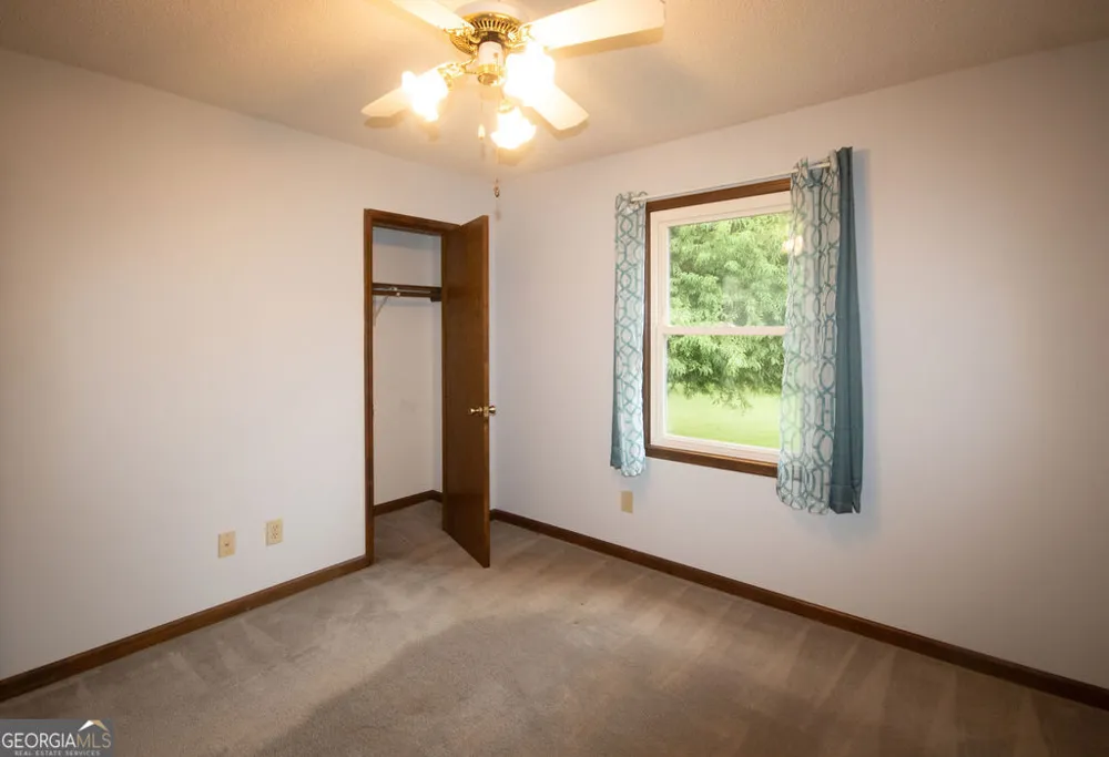 162 Price DR W Locust Grove, GA 30248