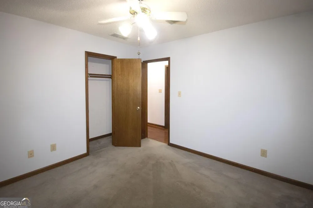 162 Price DR W Locust Grove, GA 30248