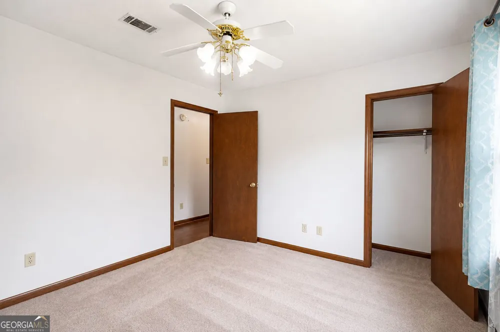 162 Price DR W Locust Grove, GA 30248