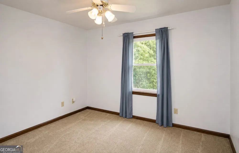 162 Price DR W Locust Grove, GA 30248