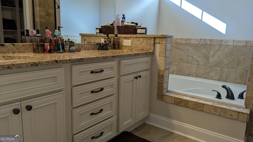 326 Willow Cove CT Lizella, GA 31052