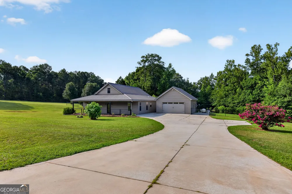 1723 Drew Allen RD Williamson, GA 30292