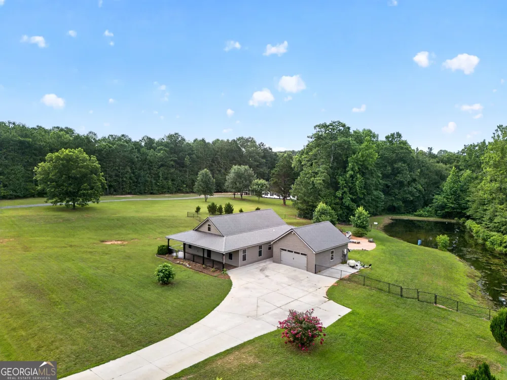 1723 Drew Allen RD Williamson, GA 30292