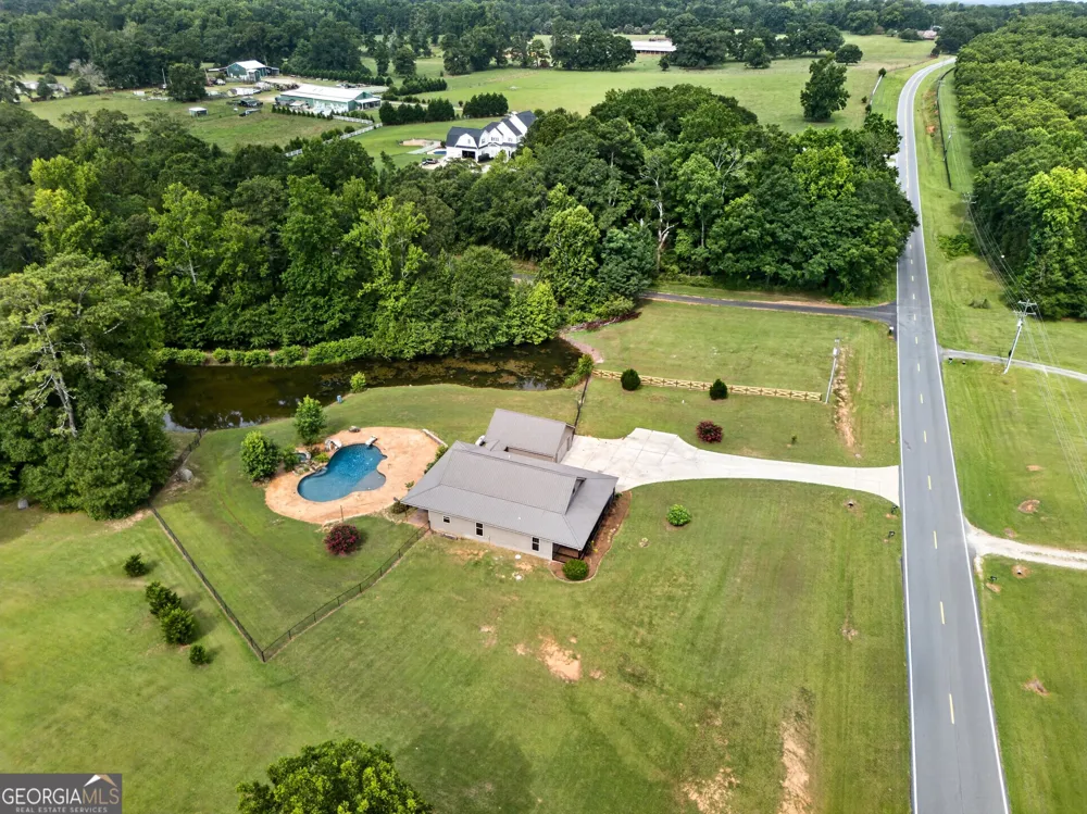 1723 Drew Allen RD Williamson, GA 30292