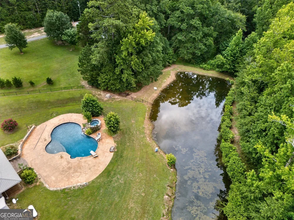 1723 Drew Allen RD Williamson, GA 30292