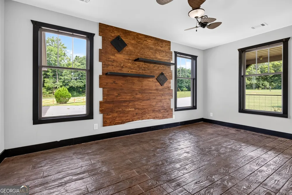 1723 Drew Allen RD Williamson, GA 30292