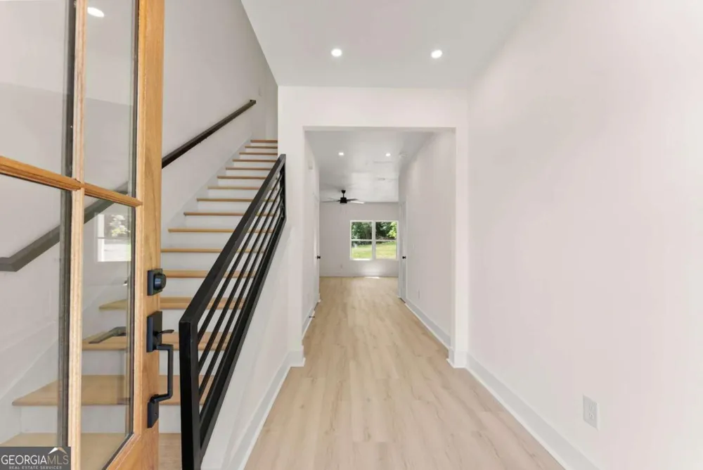 172 Llewellyn ST Clarkesville, GA 30523