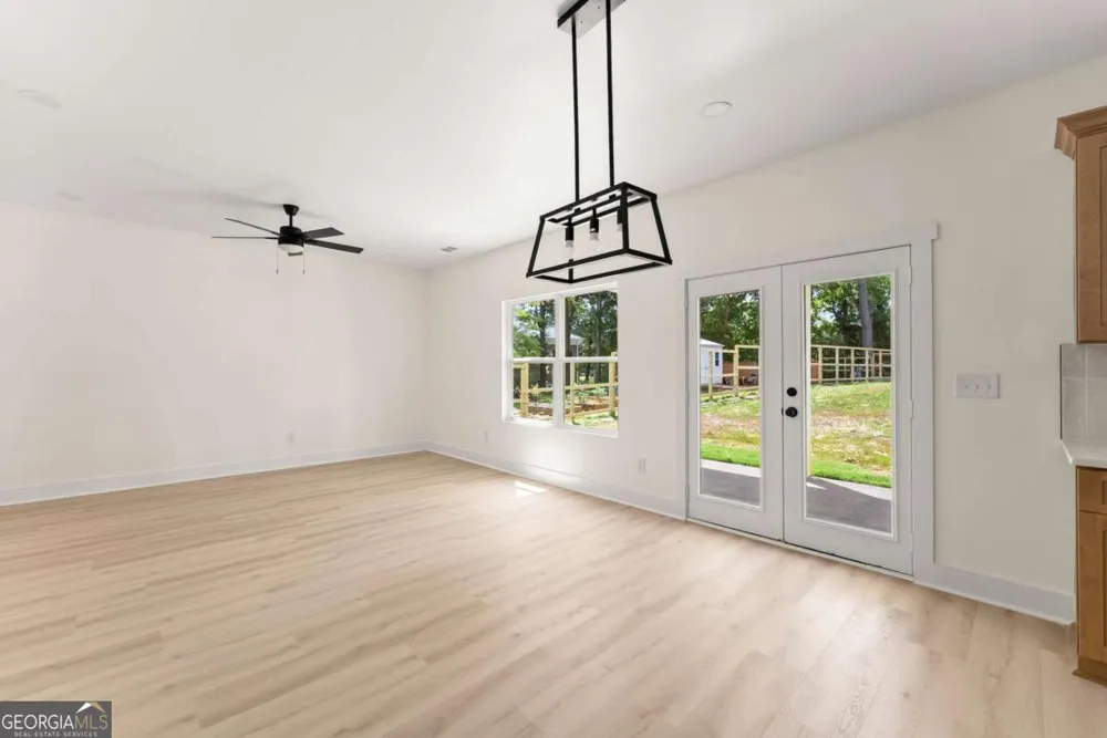 172 Llewellyn ST Clarkesville, GA 30523