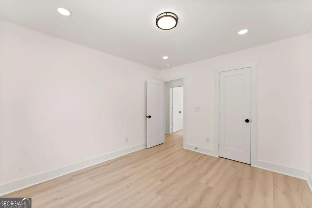 172 Llewellyn ST Clarkesville, GA 30523