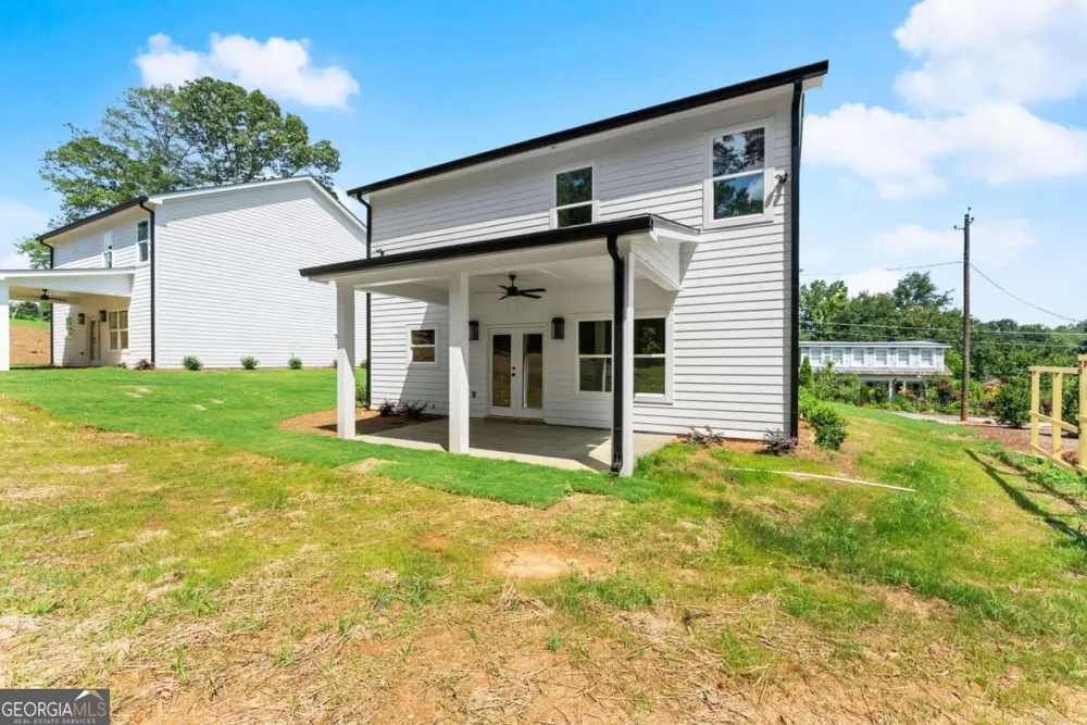 172 Llewellyn ST Clarkesville, GA 30523
