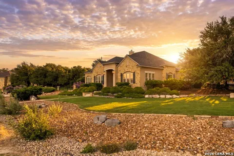 1004 Breve Cir