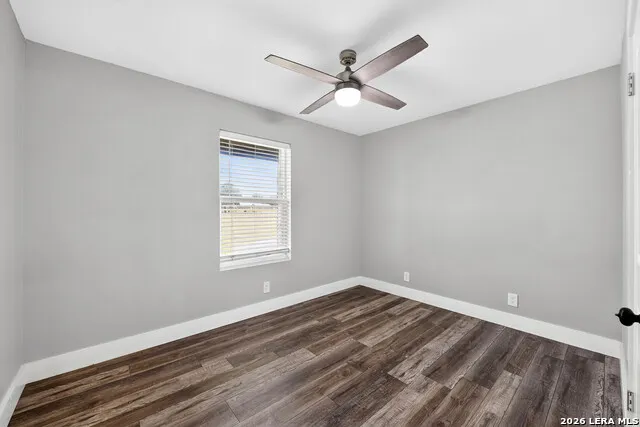 280 County Road 322 La Vernia, TX 78121