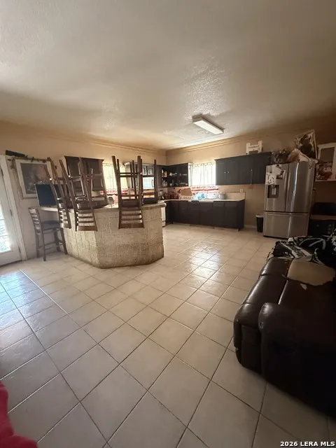 535 E EDMONDS AVE San Antonio, TX 78214
