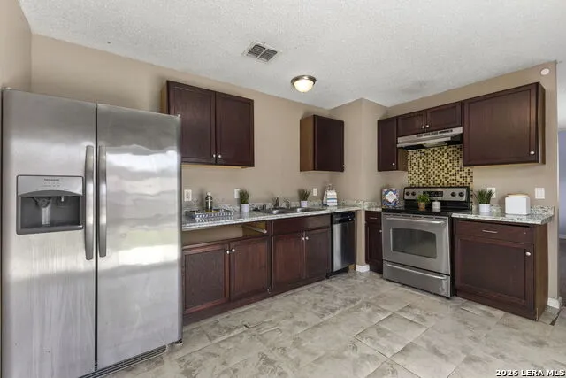 2514 French Sea Dr Kirby, TX 78219