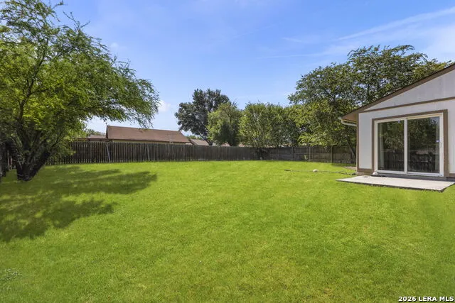 2514 French Sea Dr Kirby, TX 78219