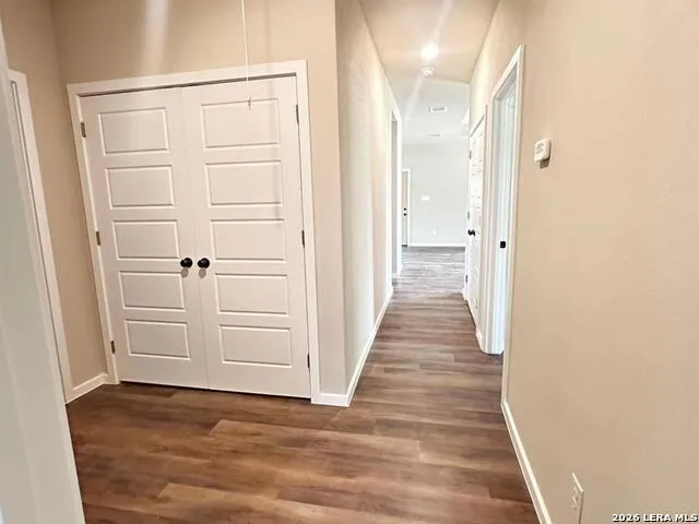 8207 1st Somerset, TX 78069