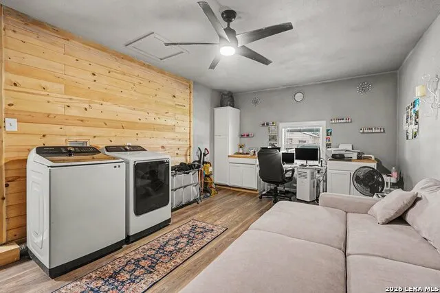 3210 Kirby Dr Kirby, TX 78219