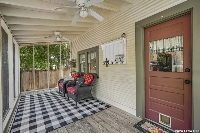 816 Wheless Ave Kerrville, TX 78028