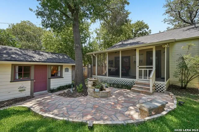 816 Wheless Ave Kerrville, TX 78028