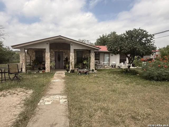 1634 Avenida Encuentro Eagle Pass, TX 78852