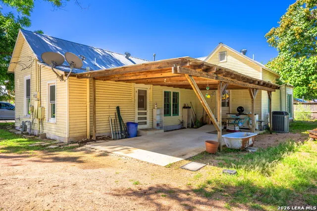 500 Robinson Ave Kerrville, TX 78028