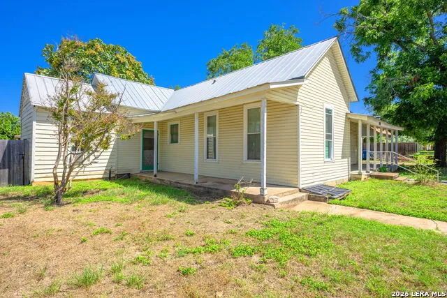 500 Robinson Ave Kerrville, TX 78028